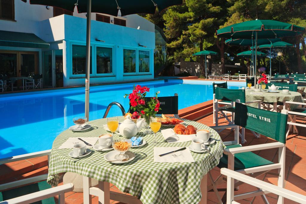 Hotel Kyrie Isole Tremiti サン・ドミノ エクステリア 写真
