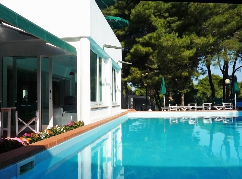 Hotel Kyrie Isole Tremiti サン・ドミノ エクステリア 写真